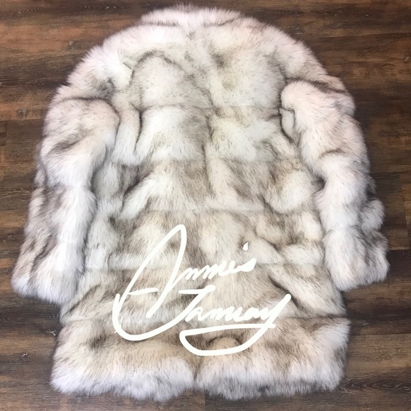 ZARA Women's Faux Fur Coat Steven Meisel(Light Beige, US M/EUR M) - Picture 11 of 11